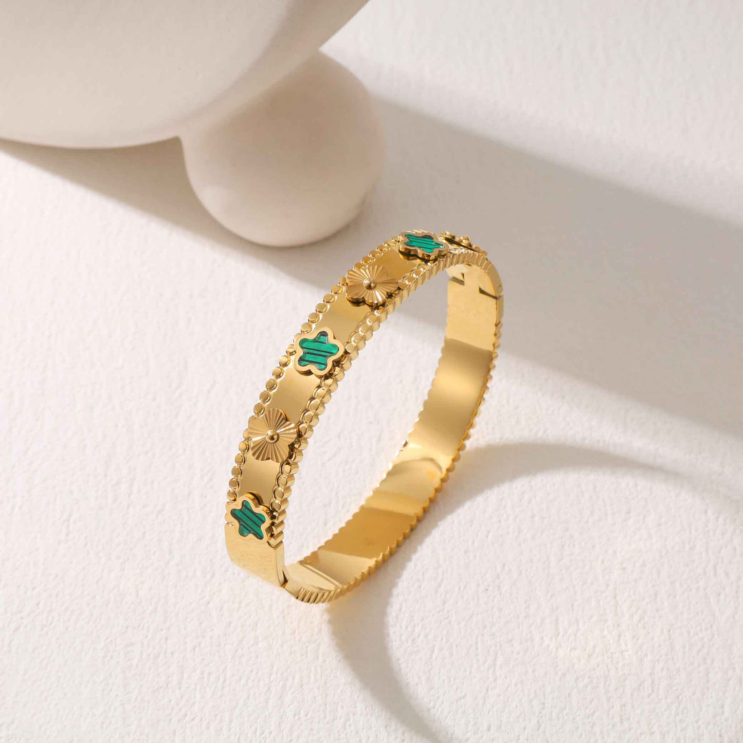 Clover Gold - Green Mixed Bangle