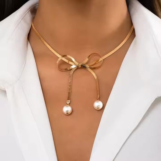 Pearl Bow Tie Necklace