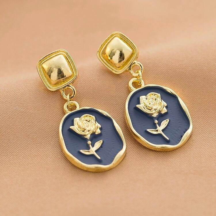 Rose Portrait Drop Earring